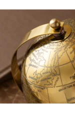 dekoratif dünya biblo