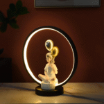 Dekoratif baloncu kız aydınlatma. İster salon ister çocuk odasında kullanabileceğiniz dekoratif aydınlatma armatürü.