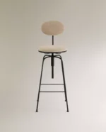 evinize şıklık katacak mutfak salon ve dış mekanda rahatlıkla kullanabileceğiniz keten kumaş kaplı fonksiyonel bir tabure,