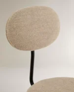 evinize şıklık katacak mutfak salon ve dış mekanda rahatlıkla kullanabileceğiniz keten kumaş kaplı fonksiyonel bir tabure,